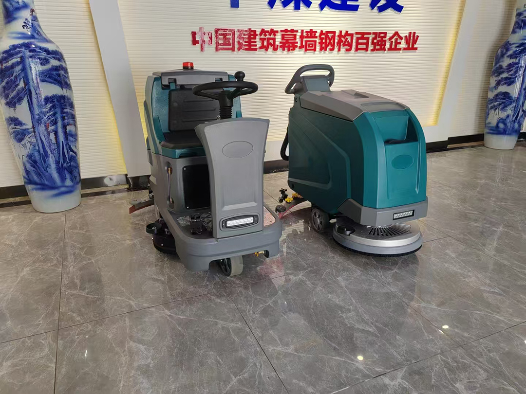 手推式洗地機 | 駕駛式洗地機 | 商業清潔設備 | 山東魯環機械設備有限公司